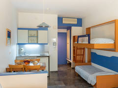 Zimmerbild 28