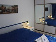 Zimmerbild 8