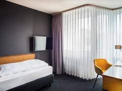 Zimmerbild 4