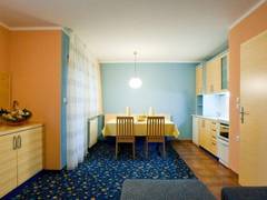 Zimmerbild 6