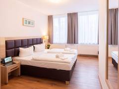 Zimmerbild 11