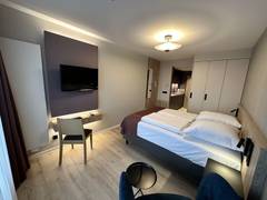 Zimmerbild 8