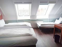 Zimmerbild 17