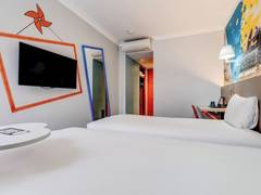 Zimmerbild 8
