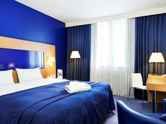 Zimmerbild 4