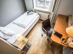 Zimmerbild 4