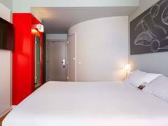 Zimmerbild 4