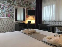 Zimmerbild 2