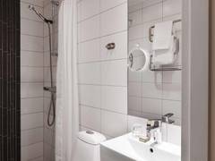 Zimmerbild 16