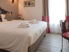 Zimmerbild 13