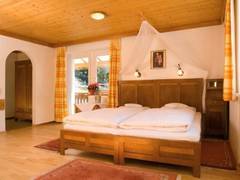 Zimmerbild 4