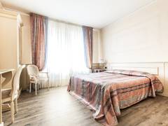 Zimmerbild 7