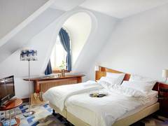Zimmerbild 5