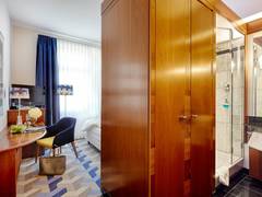 Zimmerbild 6