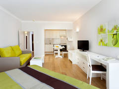 Zimmerbild 6