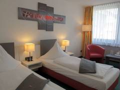 Zimmerbild 8
