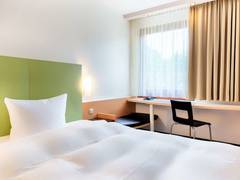 Zimmerbild 11