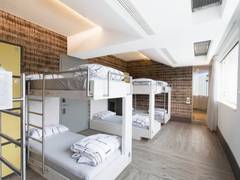 Zimmerbild 6