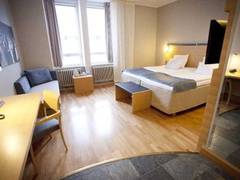 Zimmerbild 2