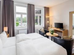 Zimmerbild 4