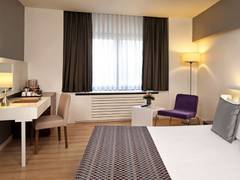 Zimmerbild 23