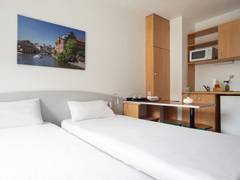 Zimmerbild 10