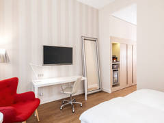Zimmerbild 4