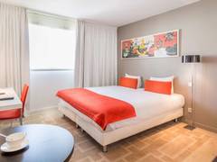 Zimmerbild 23