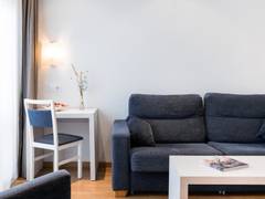 Zimmerbild 9