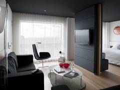 Zimmerbild 8