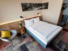 Zimmerbild 4