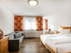 Zimmerbild 6