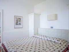 Zimmerbild 10