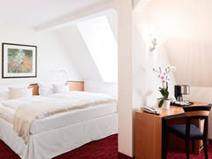 Zimmerbild 6