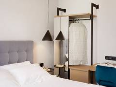 Zimmerbild 13