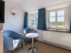 Zimmerbild 8