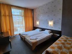 Zimmerbild 12