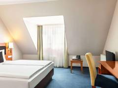 Zimmerbild 8