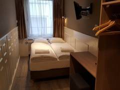 Zimmerbild 6