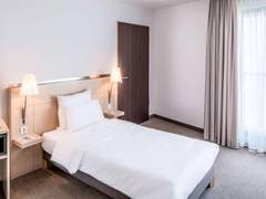 Zimmerbild 6