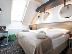 Zimmerbild 27