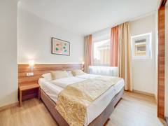 Zimmerbild 8