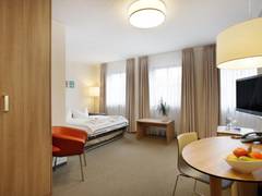 Zimmerbild 11