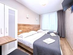 Zimmerbild 12