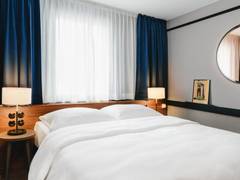 Zimmerbild 7