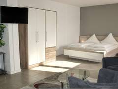 Zimmerbild 23