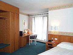 Zimmerbild 6