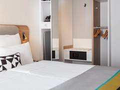 Zimmerbild 17