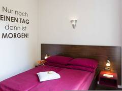 Zimmerbild 6