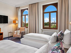 Zimmerbild 9